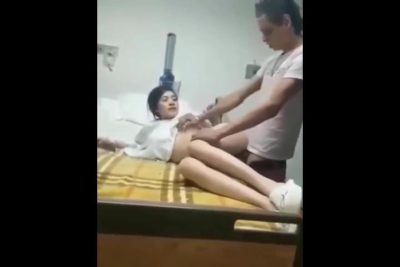 القحبه امها مش فى البت لقت اخوها بيلعب فى زوبره دخلت عليه وخلته سكس عربي ينيكها وهو ماصدق مسك كسها اعد يرزع فيه وهى بتقوله انجز قبل ماما ماتيجى