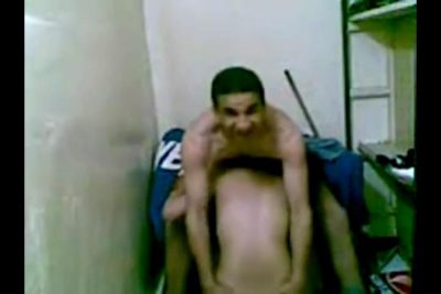 سكس مصرى منتديات سكس متناك نايم فوق دامغ صاحبته وهى بتمص فى زوبره وكاتم نفسها بعنف